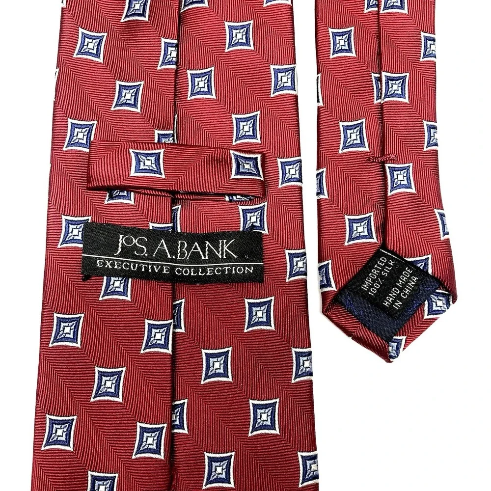✅Jos. A. Bank Executive 100% Silk Tie Red Blue Geometric ❗️Handmade ❗️#️⃣0021